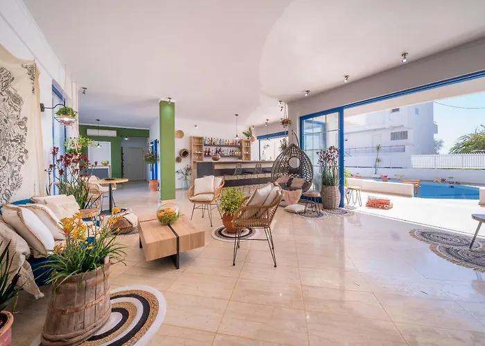 Hotel G & K Fiore Di - λουλούδι της κάντιας 3*